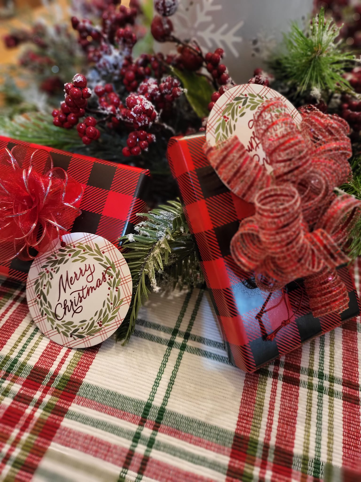 Holiday Gift Wrapping