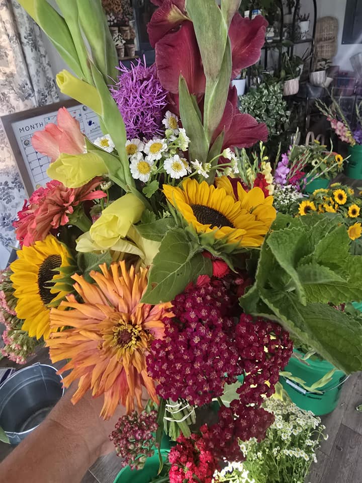 Bouquet Subscription, Monthly Blooms (5 Bouquets)